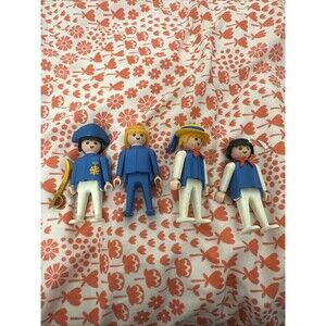 Vintage 1974 Geobra Playmobil Figures lot of 4